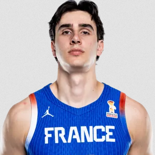 Maxime Raynaud, basketteur de l'équipe de France